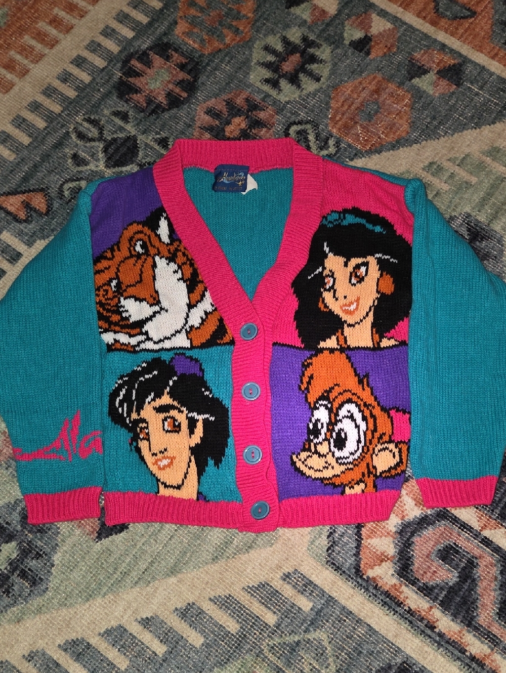 Disney Vintage 90's Aladdin Size 6 Sweater